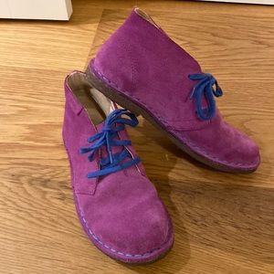 LL Bean purple chukka size 4 youth
